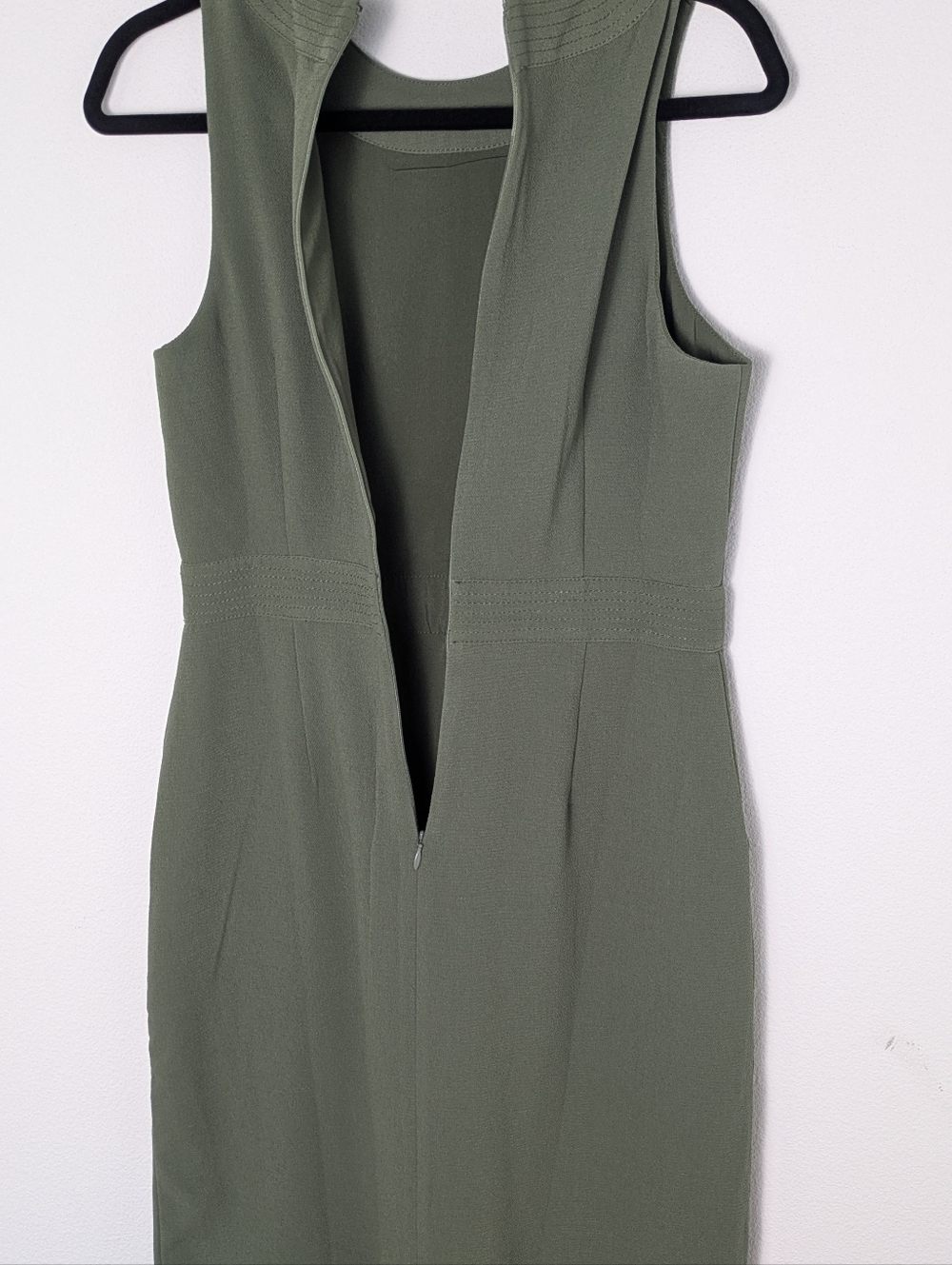 Banana Republic Button-Front Utility Sheath Dress Olive Green Size 4 EUC - Picture 7 of 12
